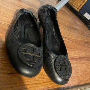 Tory Burch leather logo flat